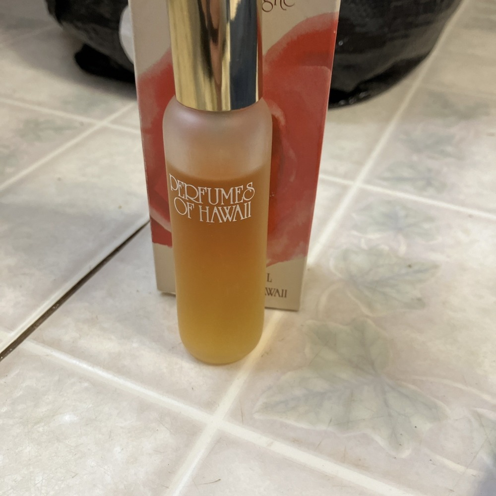 Hawaiian Rose Mist Cologne 1.3 Fl Oz. Vintage Perfumes Of Hawaii‎ Honolulu